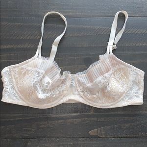 Victoria’s Secret dream angels push up bra